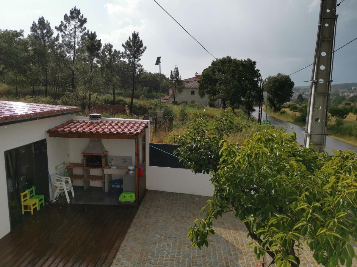 Casa Do Curral Do Chapeu Villa Coja ภายนอก รูปภาพ